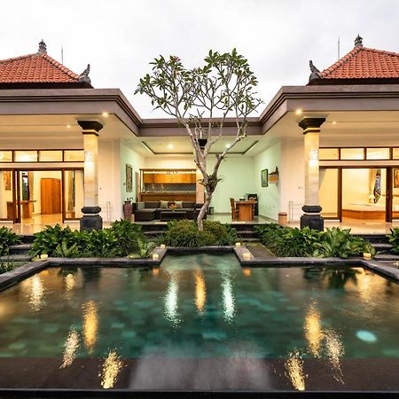 Griya Private Villa อูบุด ภายนอก รูปภาพ